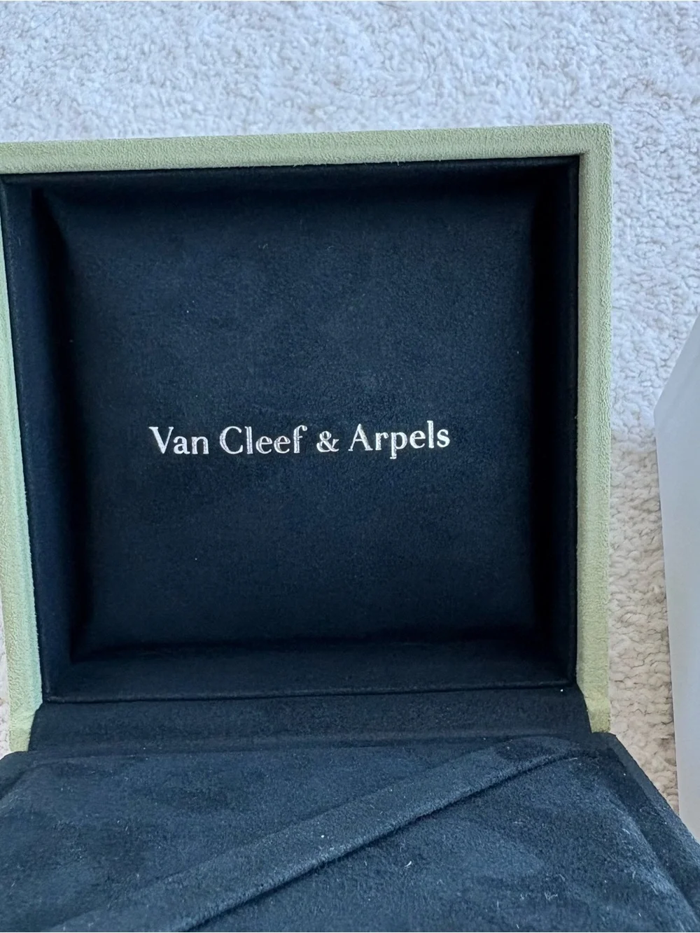 Van Cleef & Arpels Jewelry Box and outer white gift box